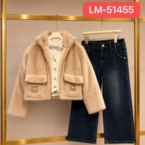 Fur coat